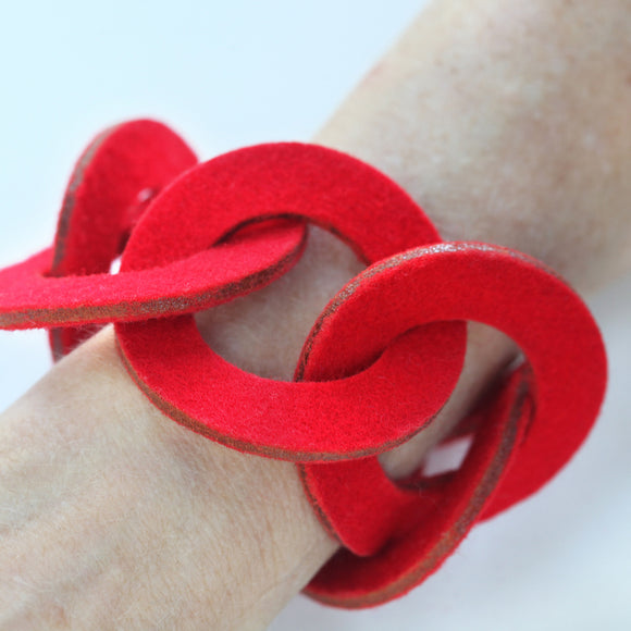Wool felt six-ring bracelet - Amy Jewelry
 - 1