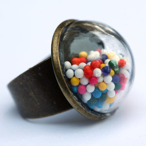 Large glass dome ring with cake sprinkles - Amy Jewelry
 - 1