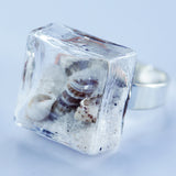 Glass salt and pepper cube ring