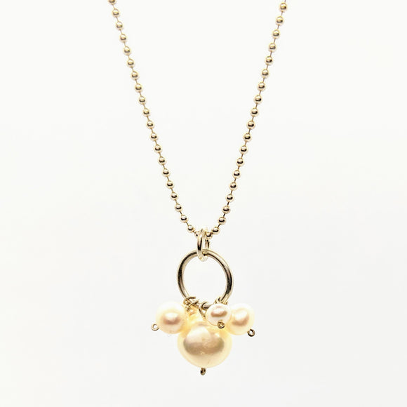 Pearl cluster pendant